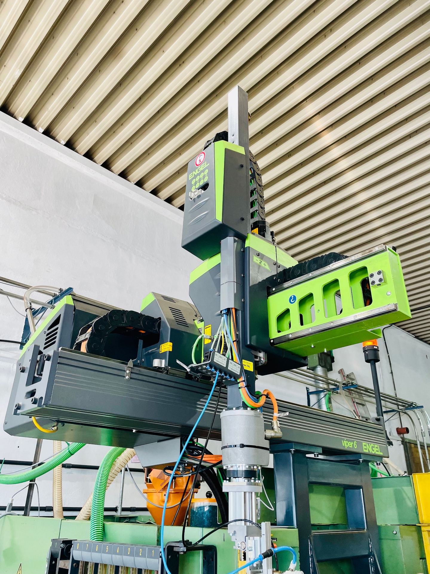 Engel Viper 6 Linearroboter